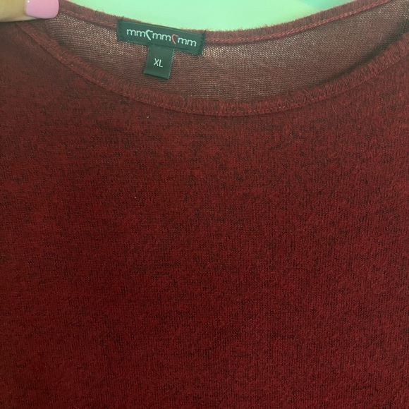 Red sweater - Picture 2 of 2